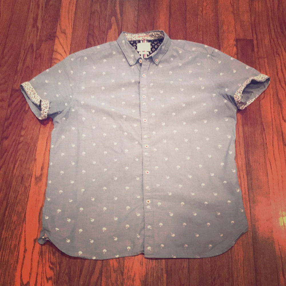 XL Denim & Flower Ricky Singh Palm Button Down